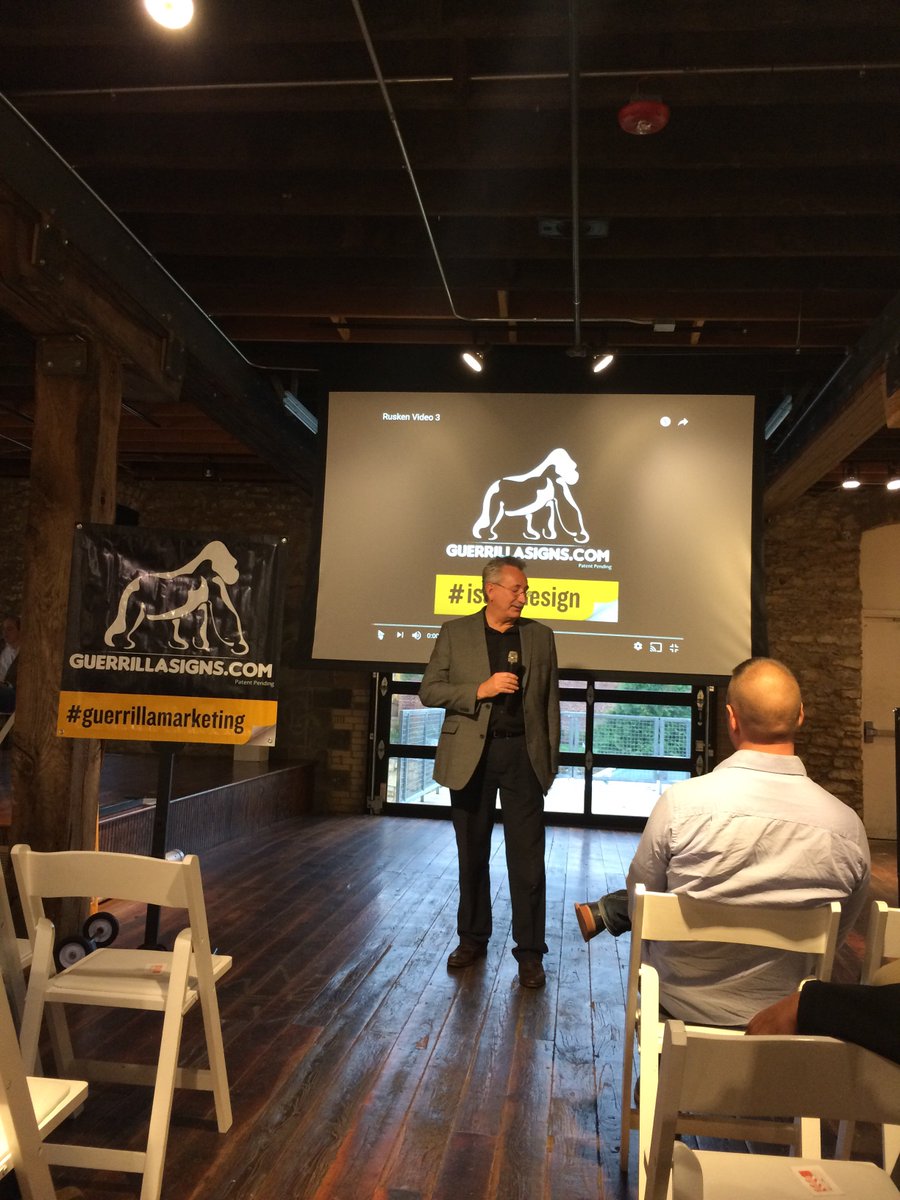 FreeStatePatSvc's tweet photo. Learning about #guerrillamarketing from Guerrilla Signs on a fall morning in Lawrence! #1MCLAW #1MC https://t.co/k3Dw9CF8Kg