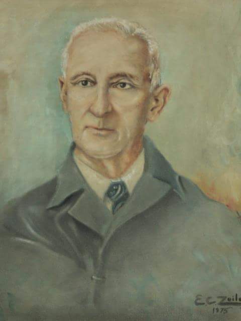 FabricioLimon's tweet photo. Hoy cumplimos 89 años como corporación de bomberos. Fuimos fundados el 12 de Octubre de 1927 por el Padre Francisco J. Krill Horback. https://t.co/IR6aFqqjBb