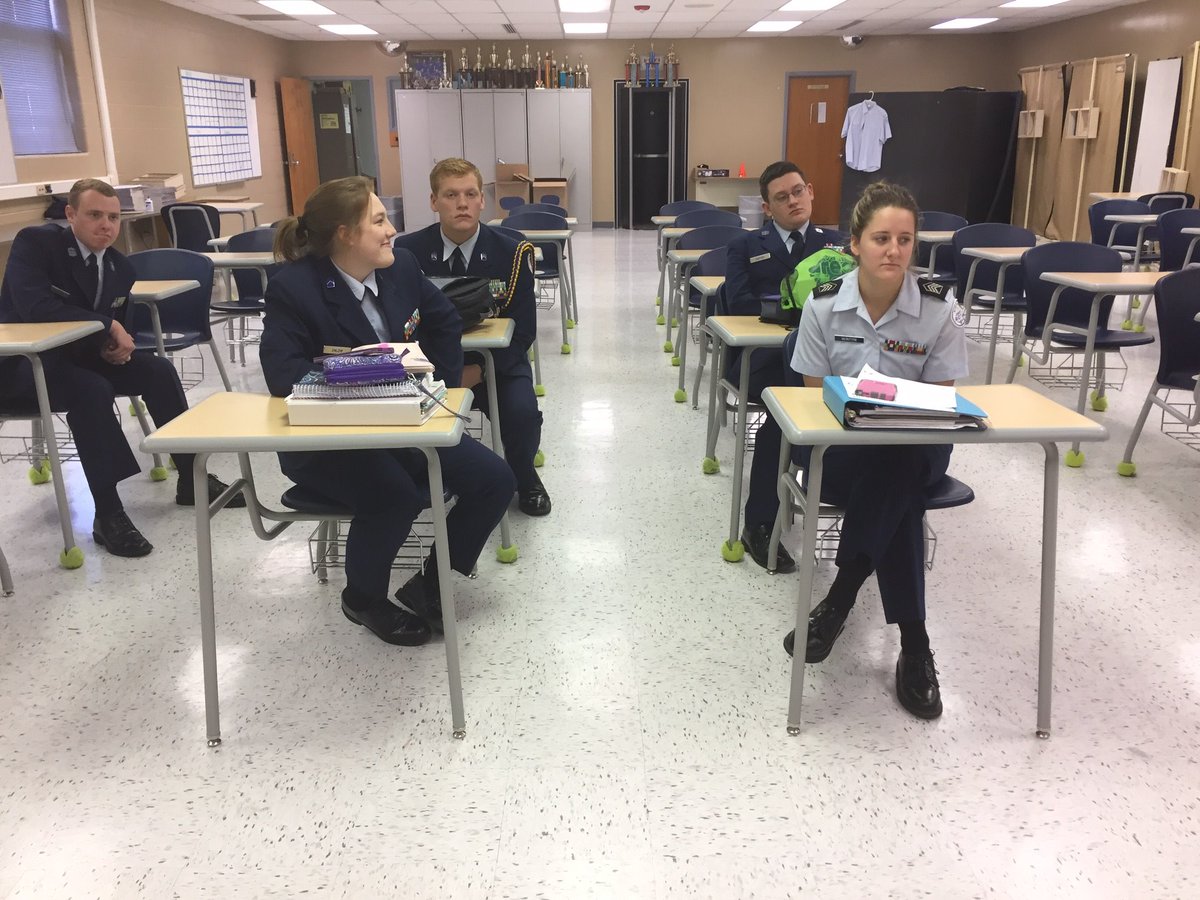 Warren East AFJROTC tweet media