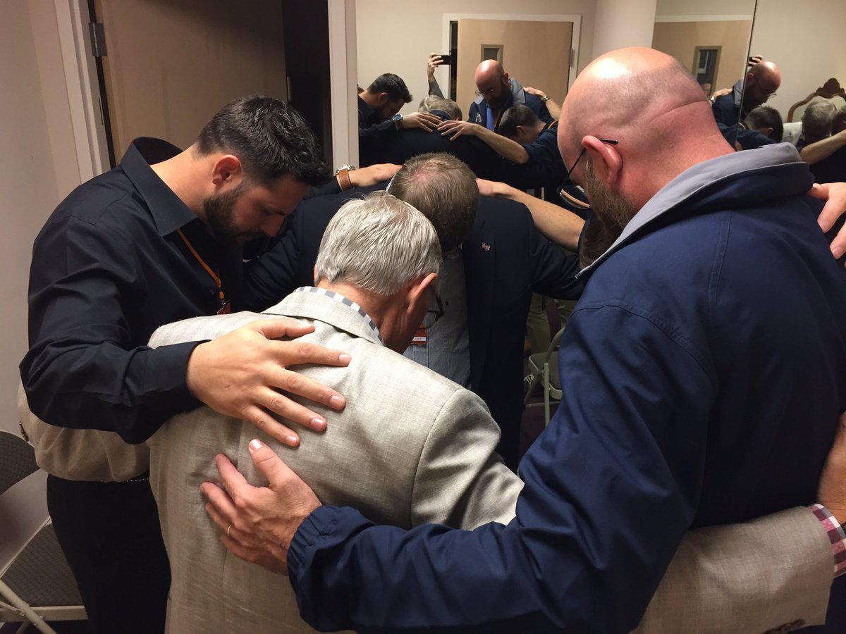 Willmington's tweet photo. Grateful for our #PLED students praying over our #Refuel16 speakers @LibertyUDiv. Thanks, men! https://t.co/ApucNgMc2J