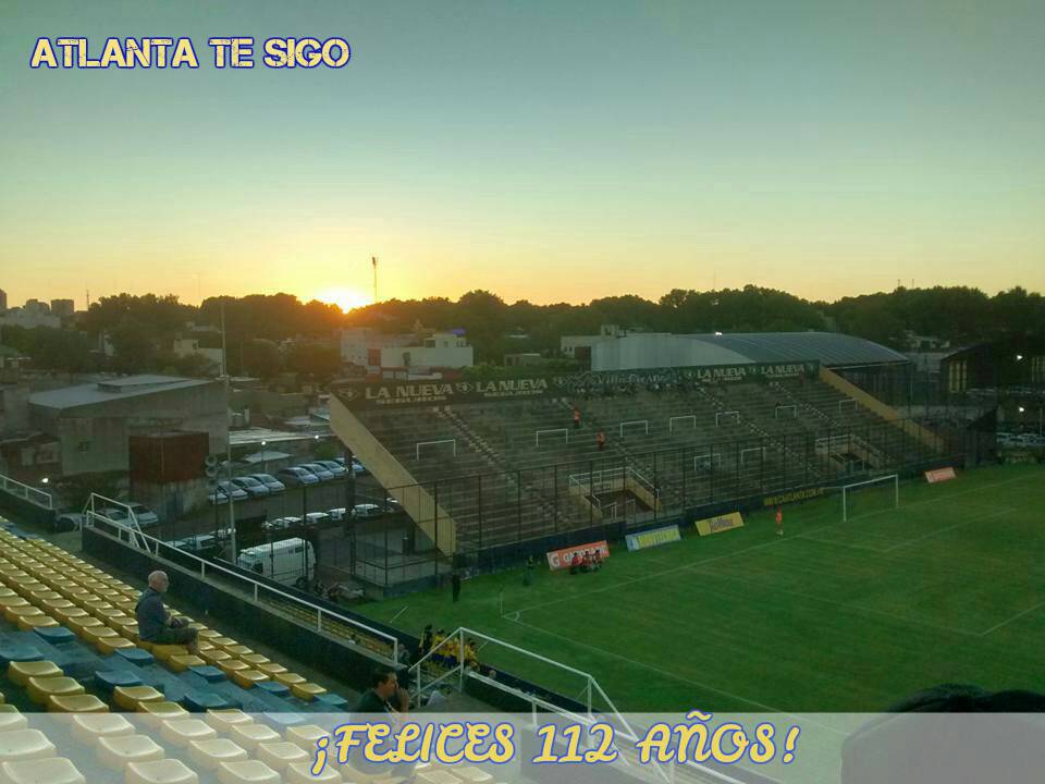AtlantaTeSigo's tweet photo. En 2009 #Atlanta volvió a tener su estadio habilitado en Villa Crespo, con las dos tribunas cabecera nuevas
#CumpleAtlanta
#Atlanta112 https://t.co/mWUyHKk0S2