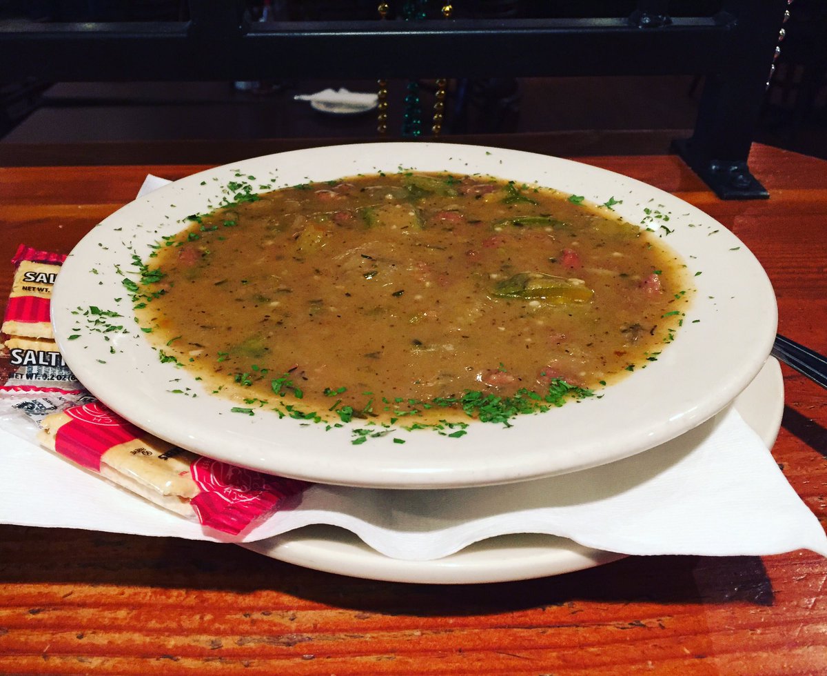 jazzinlawrence's tweet photo. It's cloudy, rainy, and 49 degrees here in #Lawrence, and that means one thing: It's finally #Gumbo season.  #NationalGumboDay 
👏👏👏 https://t.co/02XdzdRKaP
