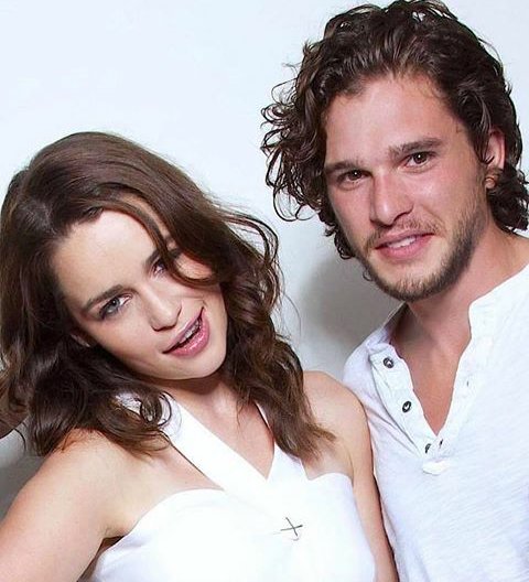 Emilia Clarke and Kit Harington ❤
