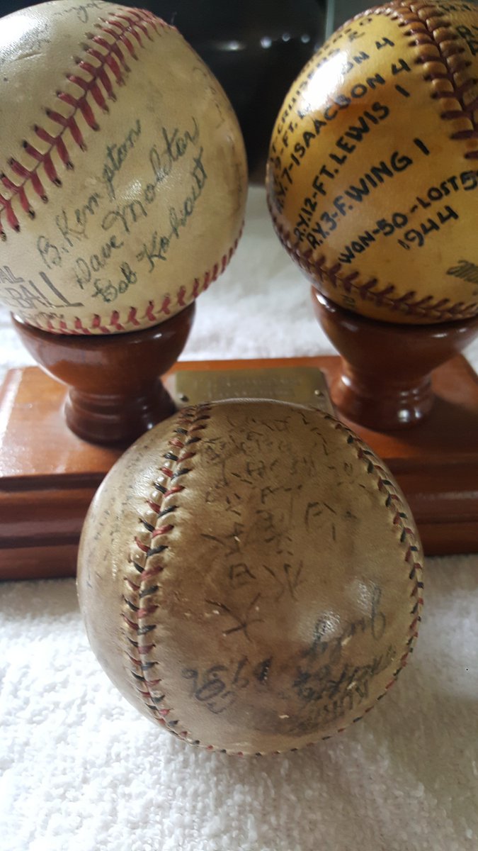 chuckgranade's tweet photo. Seeking background info & stories behind 1944 #CoastGuard Repair Yard #baseball championship. #PugetSoundBaseball #Seattle #FortLewis https://t.co/nX621LAdPy