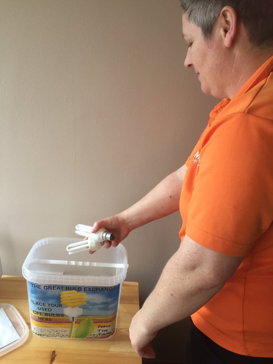 Fearna_Mor's tweet photo. Getting a great response from our @WEEEIreland Great #BulbExchange Leave used CFL's at the Community Centre &amp; brighten Ferns this Spring https://t.co/9CcqQkatrE