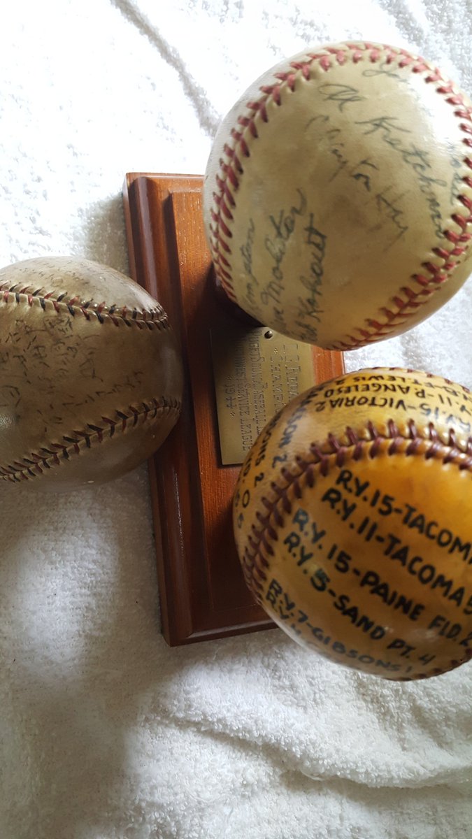 chuckgranade's tweet photo. Seeking background info & stories behind 1944 #CoastGuard Repair Yard #baseball championship. #PugetSoundBaseball #Seattle #FortLewis https://t.co/nX621LAdPy