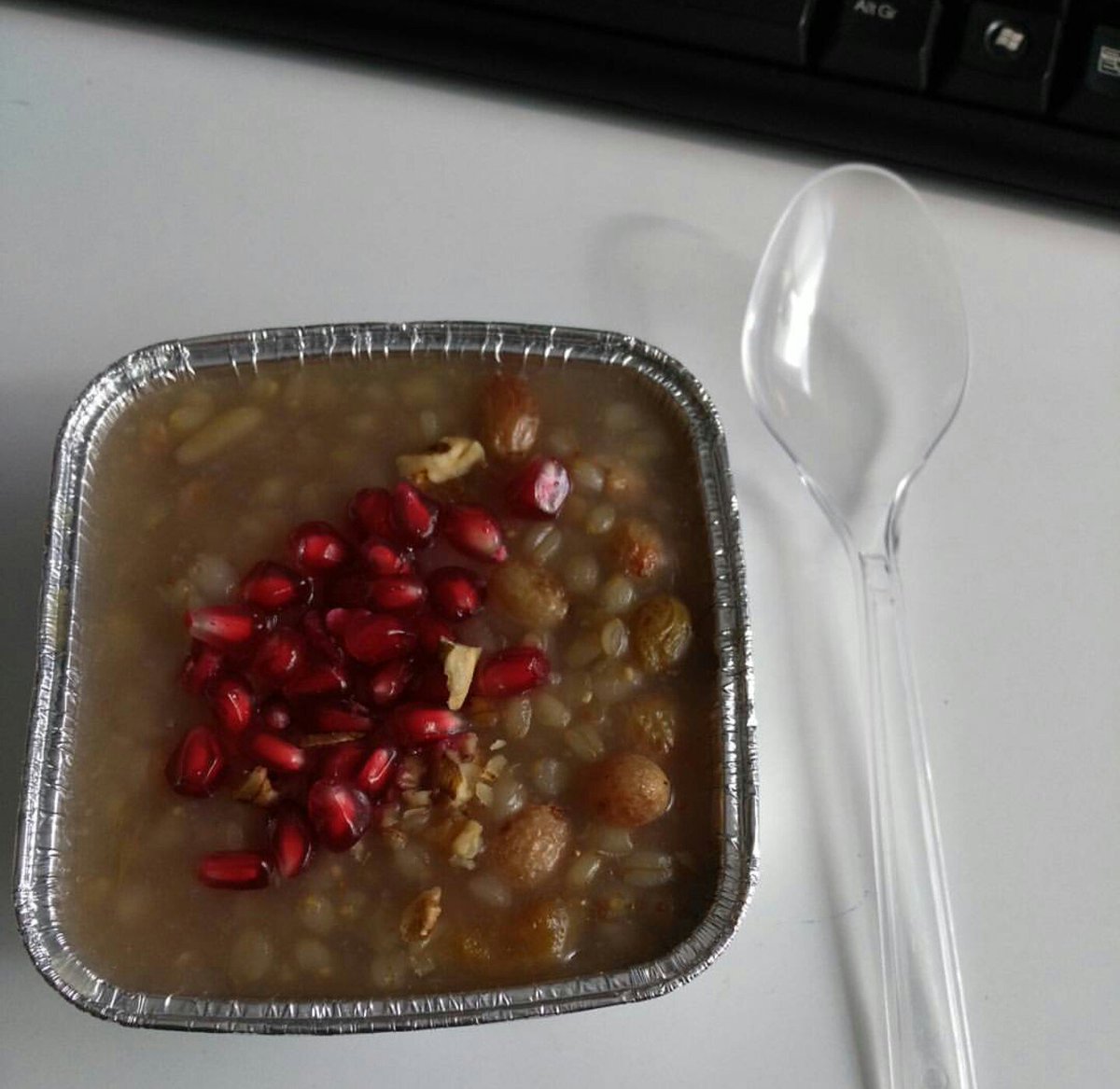 Paylaşmanın önemini anlatan aşure haftası mübarek olsun...

Paylasmak güzeldir