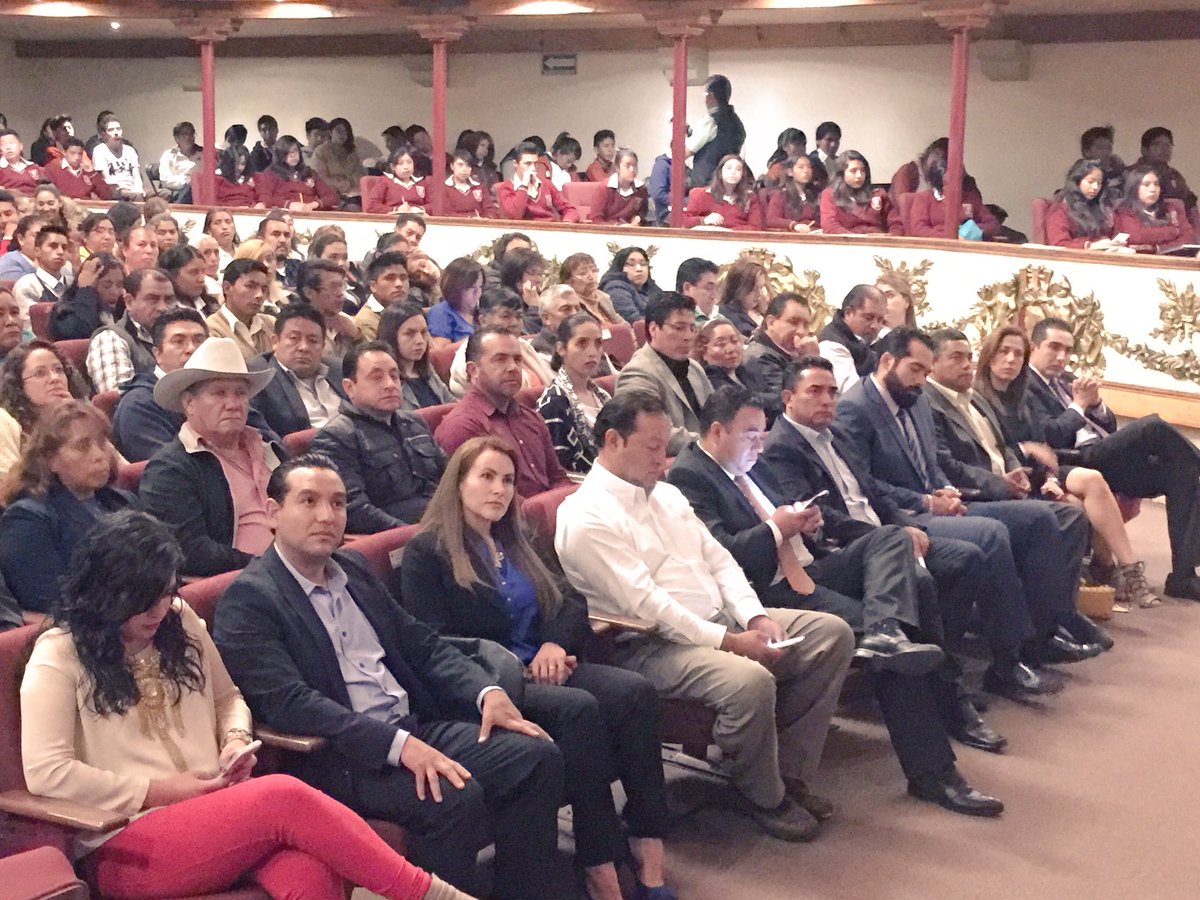 ConEsequiel's tweet photo. En Tenango Del Valle; Bunker Empresarial #LaTierraDondeDeseoVivir hablemos del emprendimiento. https://t.co/BFuOroFl0o
