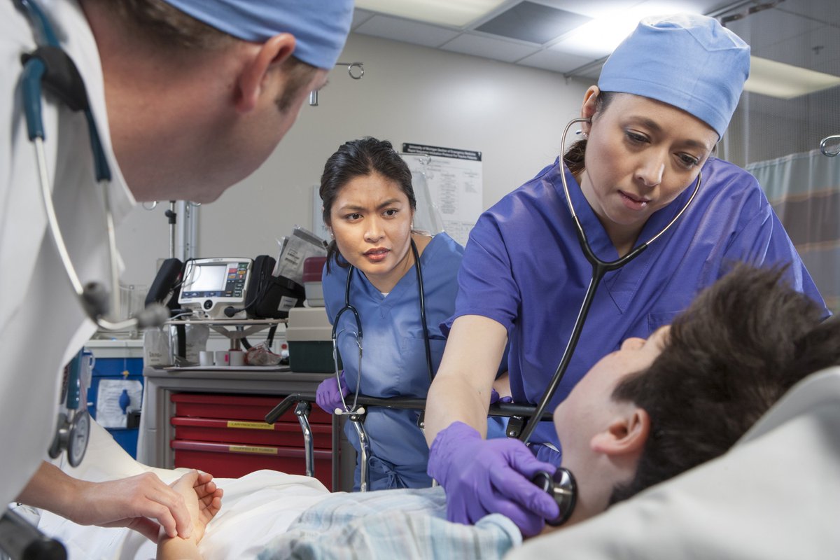 VRHospital's tweet photo. Emergency Nurses save lives. Salute them during #ENWeek #VRHcares https://t.co/aGdj2gYToB