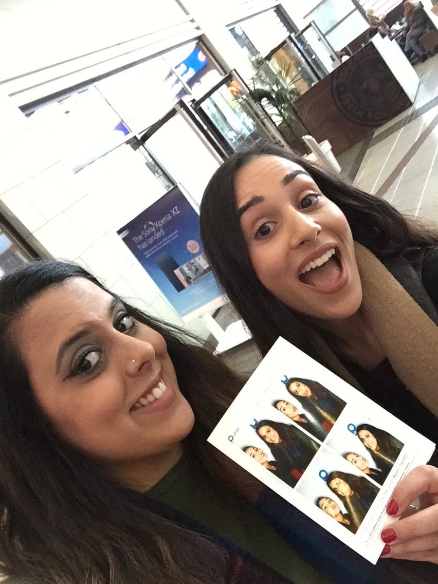 KavitaAtwal's tweet photo. #Pingitwinit Excited to see Biebs 😍 https://t.co/emWj3WIuWT