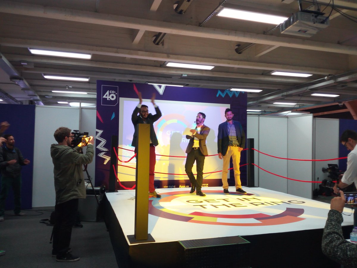 AppsCo's tweet photo. .@Ubitsco ganador de la segunda batalla #GetInTheRingAppsCo #Col40 https://t.co/pt3NlJj6vR