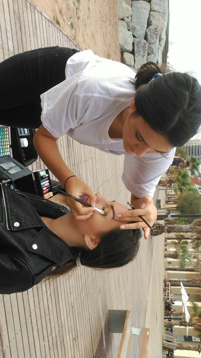 AnnaBoho's tweet image. Workworkwork...