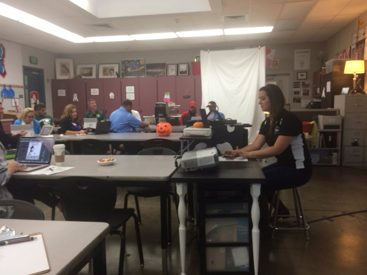 rseverson54's tweet photo. Hyperlapse can change your life...Kate Weidkamp has it going on! #picturesinmotion https://t.co/04JbBFGjZi