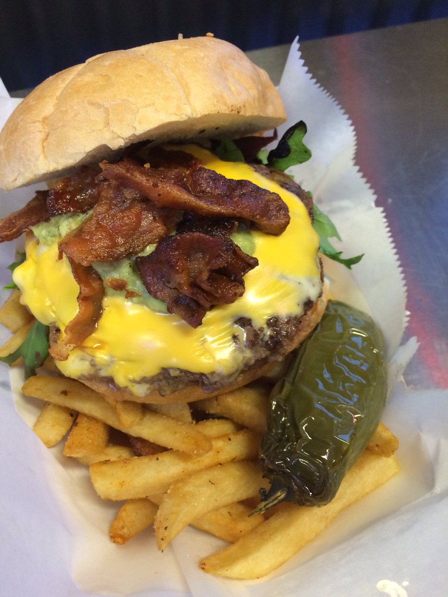 Join us for lunch 11-2 and dinner 5-9. <a href="/ZaTaRtruck/">ZaTaR Truck</a> <a href="/CrazyburgerFW/">Crazy Burger FW</a> <a href="/SantoFrijol/">Santo Frijol</a>    <a href="/SocialRunningFW/">Social Running</a> starts at 6:30