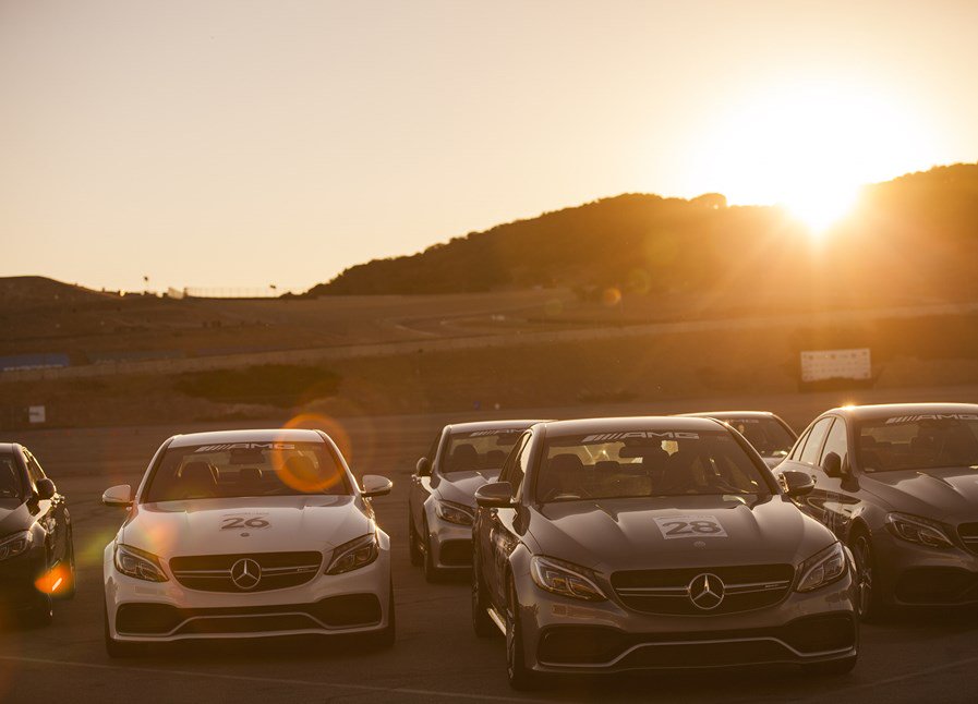 AMGExperienceUS's tweet photo. The #AMGfleet at #sunrise https://t.co/zfuyYgU7YV
