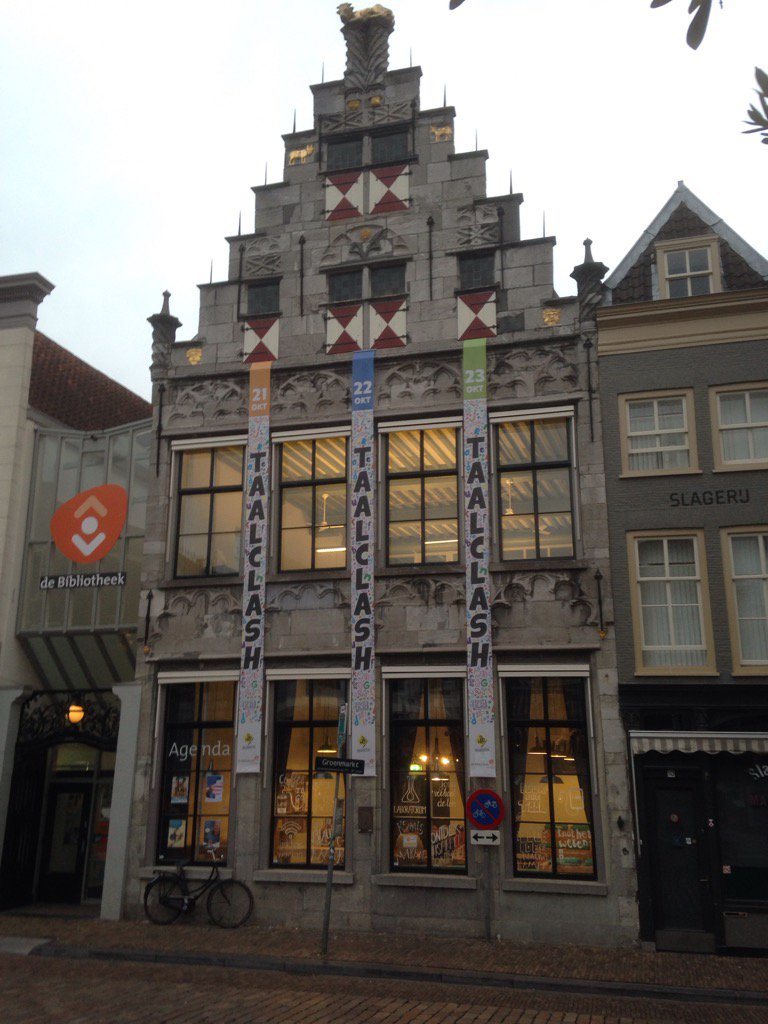 biebaanzet's tweet photo. Binnenkort in uw theater #Taalclash #bsws https://t.co/xEzLgW0Lc3