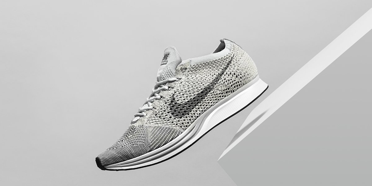 A firm favourite from the track to the street, the nike Flyknit Racer ...