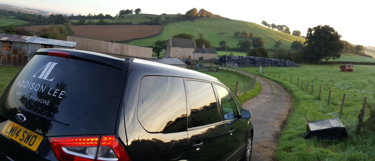 AddisonLeeCabs's tweet photo. Driver Hennadiy Pedchecko captures this landscape while dropping a passenger off in Bath. #AddisonLeeforMe https://t.co/SdGNSzjuut