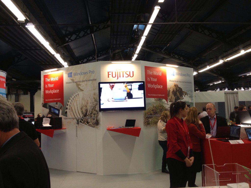 FujitsuFrance's tweet photo. Le #ingramsc2016 c'est terminé pour aujourd'hui mais rendez-vous demain pour une nouvelle journée ! @IngramMicroFR https://t.co/vaei7dlRwd