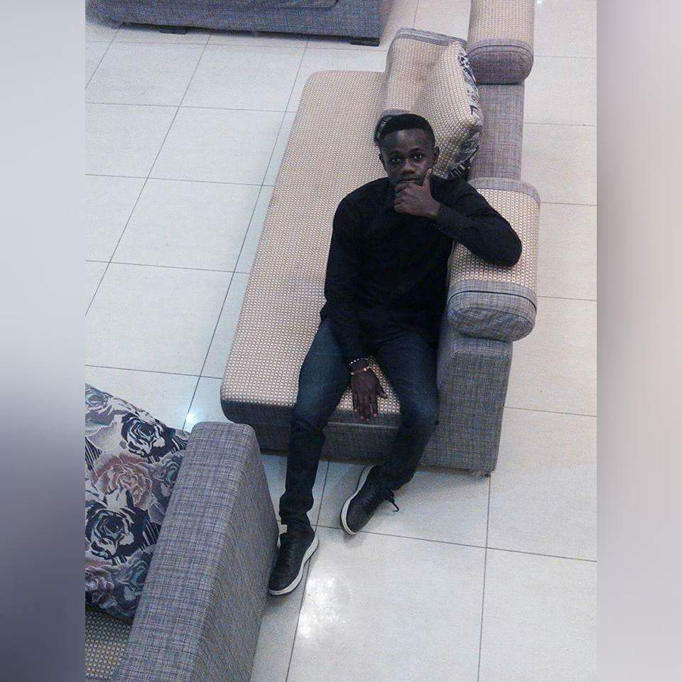 SAMUELF45781663's tweet image. 