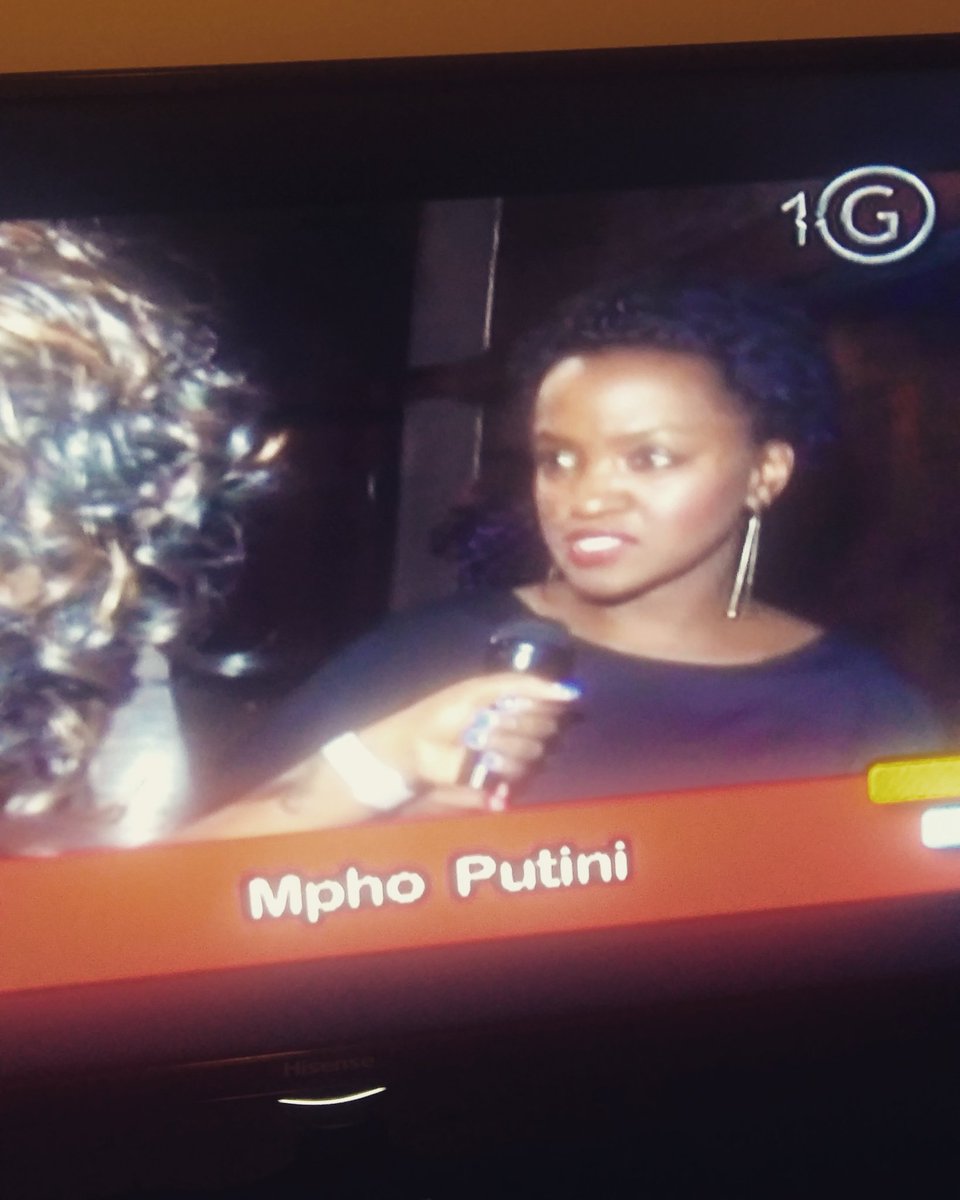 LeratoPutini's tweet photo. Everytime I see her on my TV screen!!!😍😍😍I'm her biggest fan still #channel331 #OneGospel #IngomaAwards  @mphoputini https://t.co/CZb1m8Fu2J