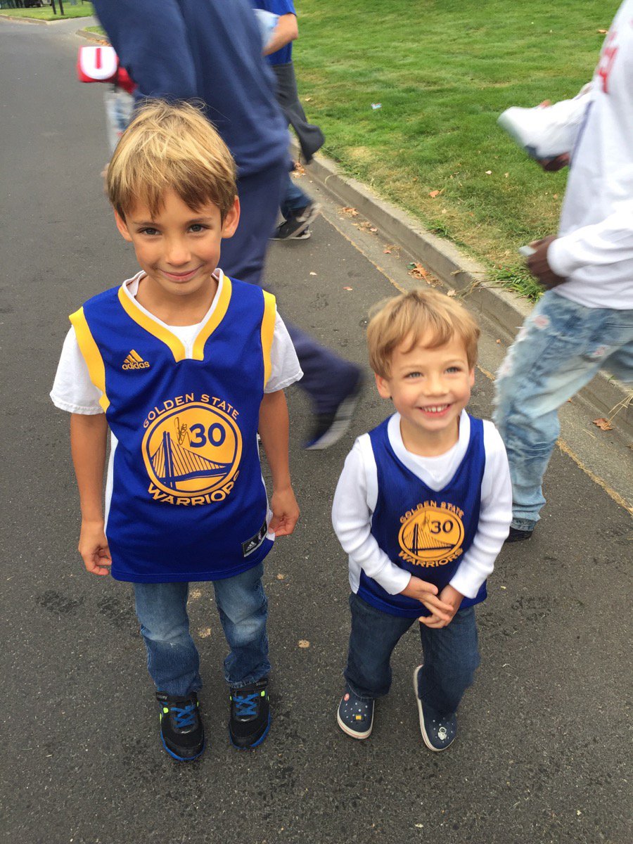 warriors tweet picture