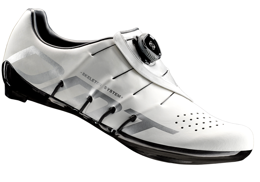 sportmed_es's tweet photo. La nueva #RS1 de @diamantdmt entre las grandes novedades para el 2017 según @cyclingweekly:https://t.co/YJ8wN1Klm1
#SkeletonSystem https://t.co/gvqdKOmb0i
