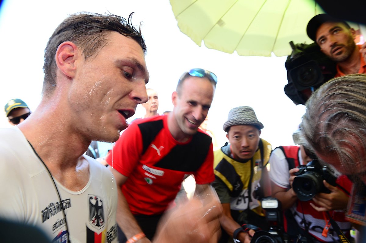 UCI_cycling's tweet photo. Go check our selection of photos from today's racing in @UCIDoha2016!  https://t.co/qSrbKTHg64 #UCIDoha2016 https://t.co/5S2FfghPqR