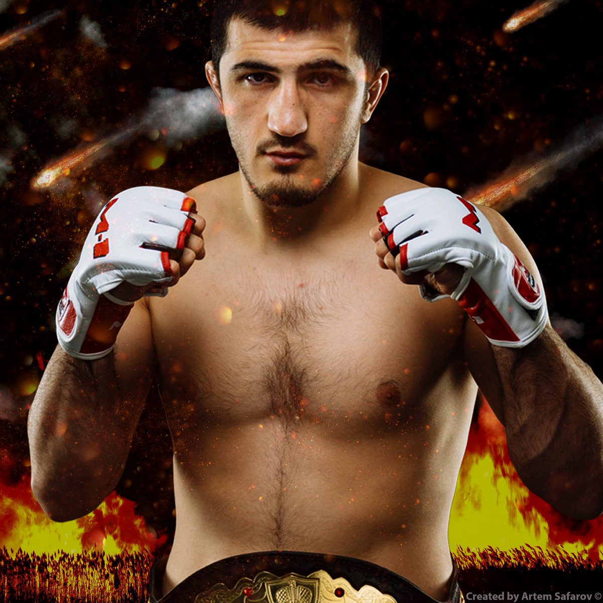 M1GlobalNews's tweet photo. Epic fan art for our middleweight champion Ramazan Emeev! #MMA #RamazanEmeev #Fighter #FanArt #M1Global #Emeev #Dagestan #Fighting https://t.co/5oHsx1C6hN