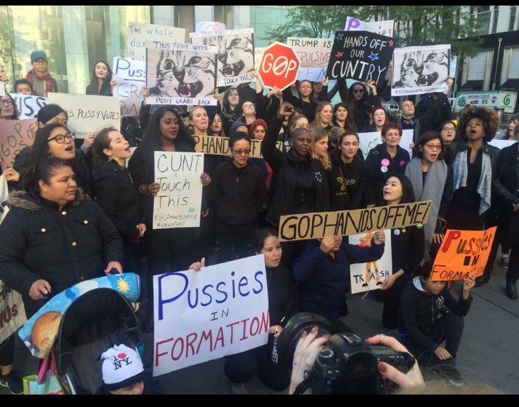 GOPHandsOffMe's tweet photo. BREAKING: NY women blockade Trump Tower, calling for rejection of @realDonaldTrump and all @GOP candidates #NotOkay #GOPHandsOffMe https://t.co/jzeZHvDRrD