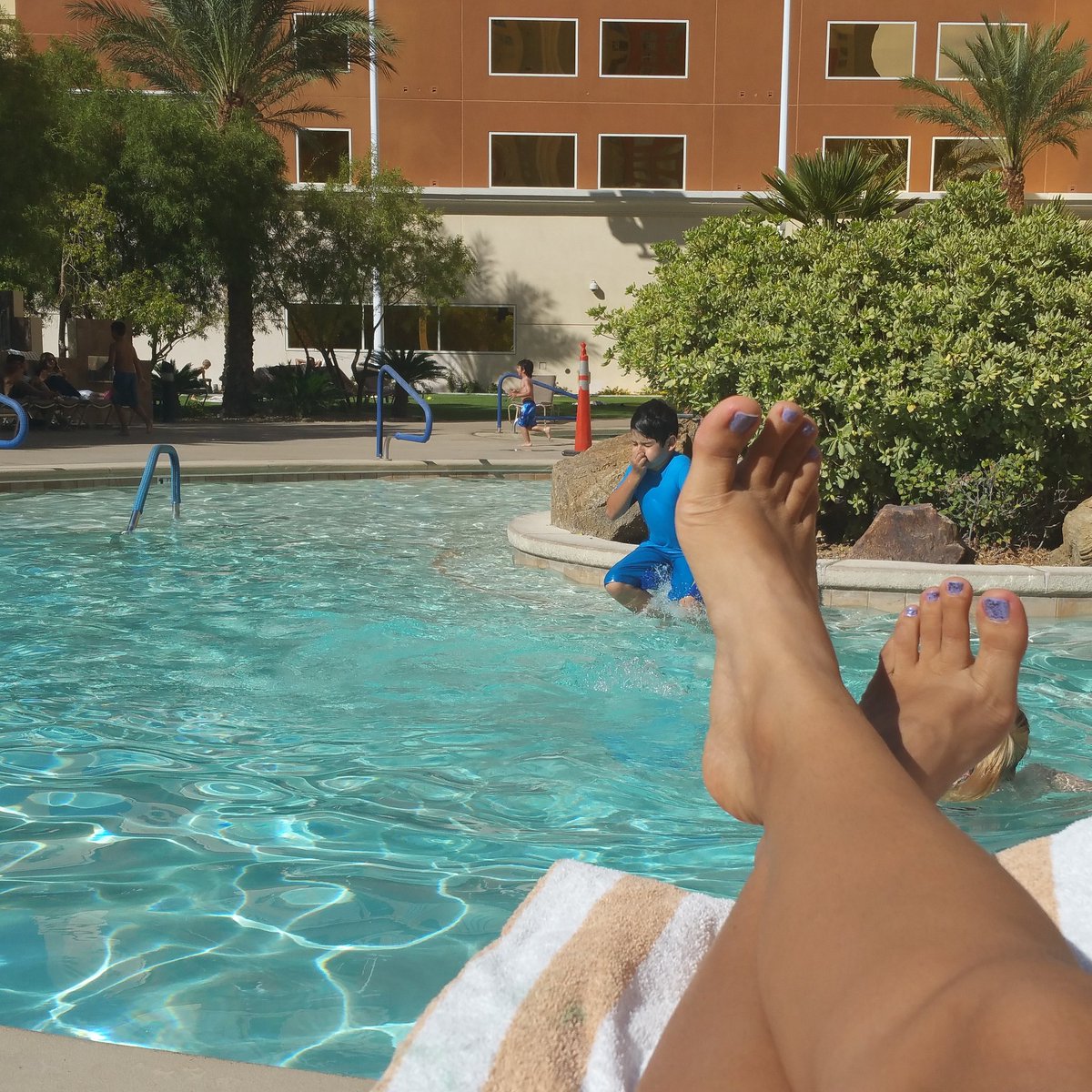 LegacyOcean's tweet photo. Sometimes you just gotta kick it by the pool or kick your brother into one :) #siblings #family #USCGoingViral https://t.co/nipSap8pQY