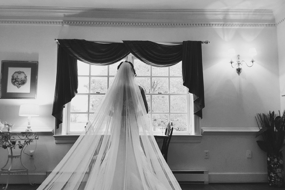 EventMediaProdu's tweet image. Our beautiful bride is ready to walk down the aisle. Congrats, Chris &amp;amp; Jenny!  #moraleswedding #emp #cinematicstorytellers #love #wedding