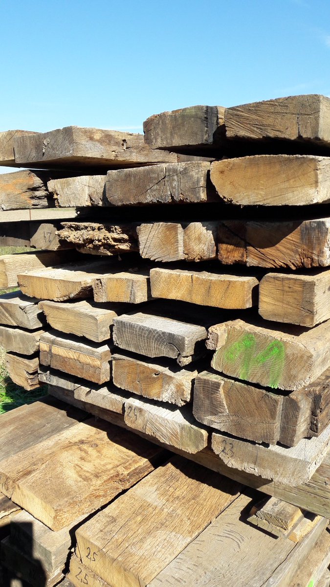 Ruud_Kempen's tweet photo. Voor het echte oude eiken hout kunt u terecht bij https://t.co/zjOjGLjCWz
Plank-balk-gebint-vloer-meubel https://t.co/6R05uZx2mr