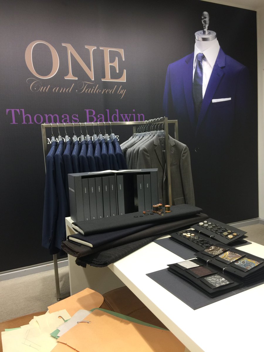 ThomasBaldwinUK's tweet photo. #ThomasBaldwin #MTMTrunkshow #AnsonsHamburg #TailorsWeAre https://t.co/Rk27b23tRB