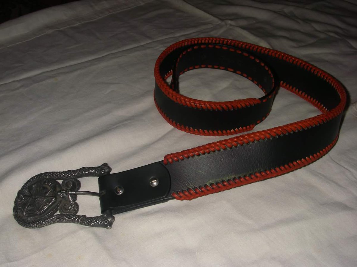 KrisErickson77's tweet photo. #Australeather
#sellhigh #sellercentral #seller #selladore 
Kangaroo plaited leather belts and hat bands for sale! https://t.co/U2xRAJzPsf