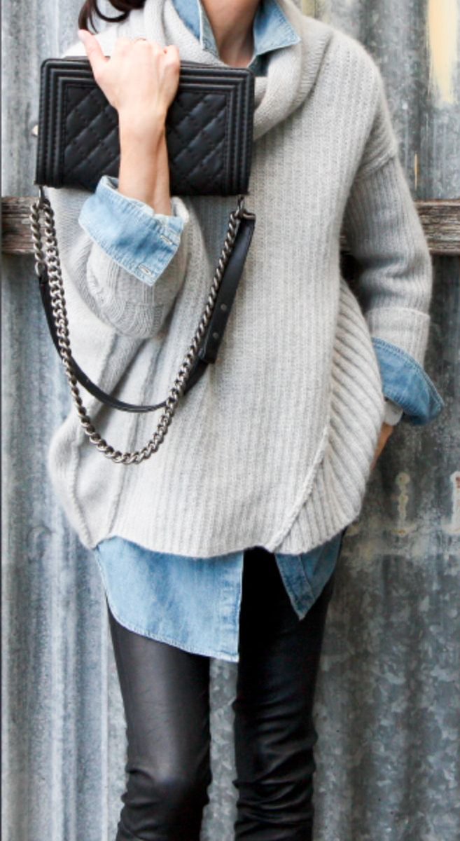 TheReadyPretty's tweet photo. Stylist Pick: Cozy layers for colder temps.  We'll be wearing this look all season long #readypretty #dressbetter https://t.co/VtzS4yuaSO