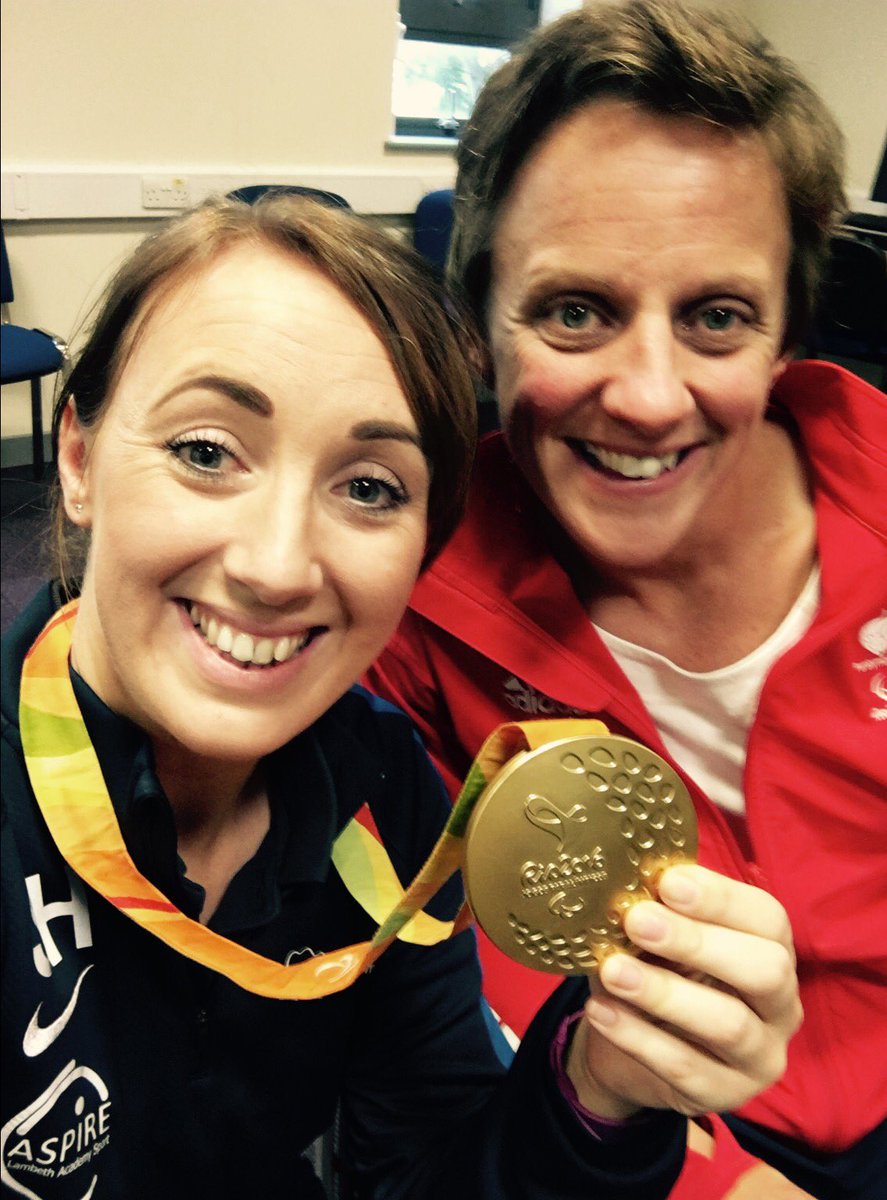 Miss Howe tweet media