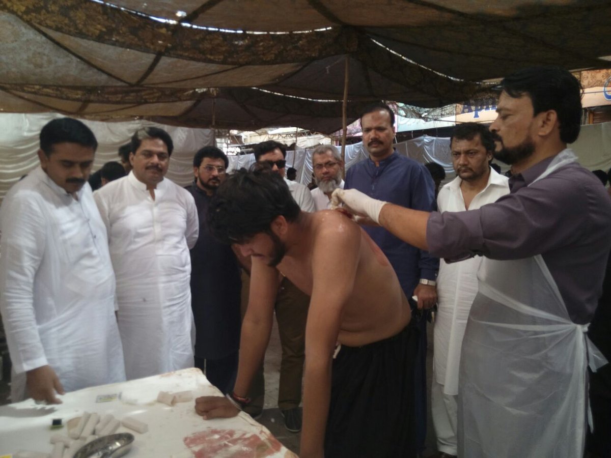MQMHyd's tweet photo. حیدرآباد ڈسٹرکٹ ایم کیو ایم کی جانب سے عزاداران حسین کی طبعی امدادی کیمپ لگائے گیا 
#MqmHydZone @abidghouri3 @SyedWaseemMNA https://t.co/bDPVDSxNIv