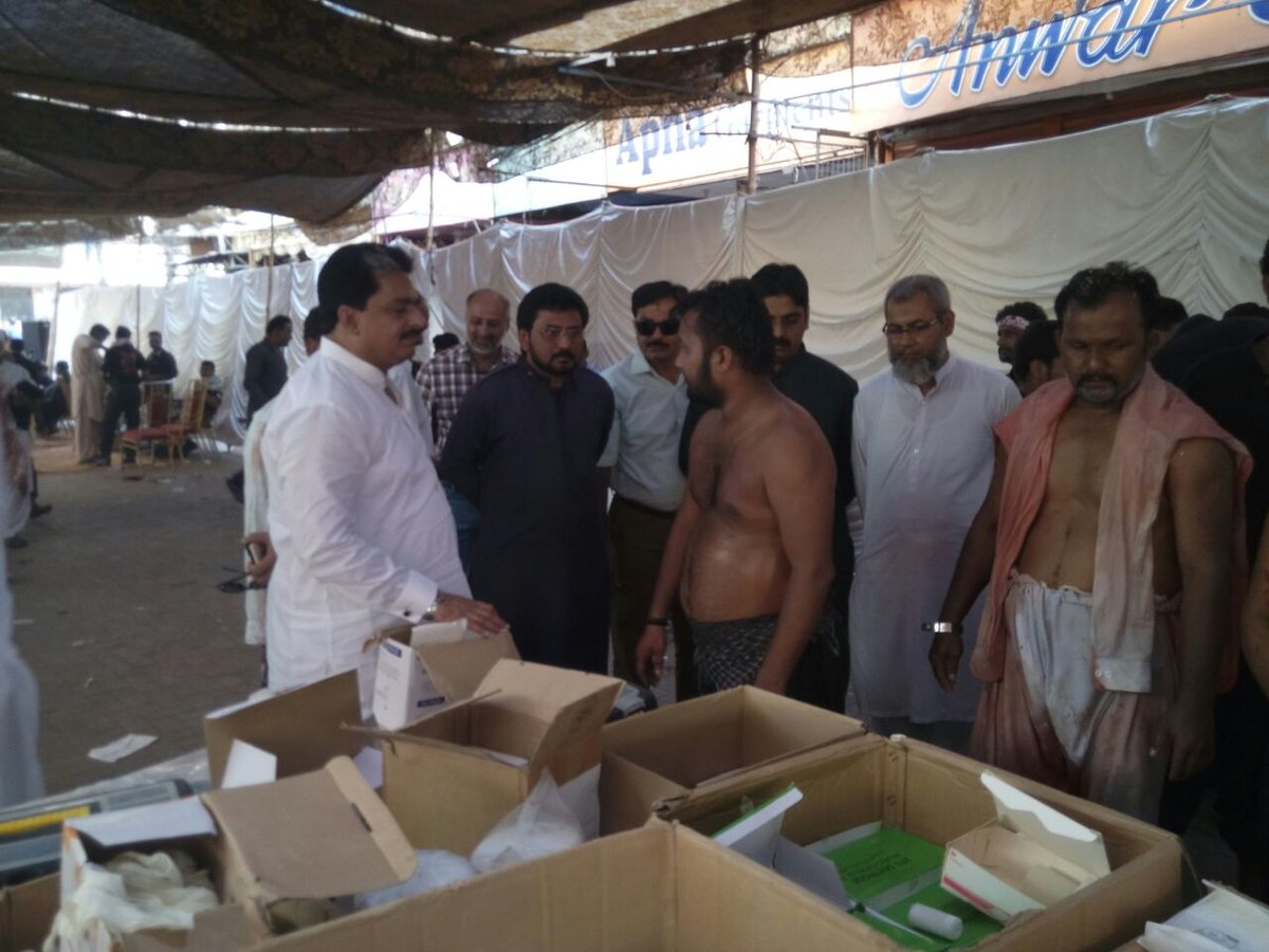 MQMHyd's tweet photo. حیدرآباد ڈسٹرکٹ ایم کیو ایم کی جانب سے عزاداران حسین کی طبعی امدادی کیمپ لگائے گیا 
#MqmHydZone @abidghouri3 @SyedWaseemMNA https://t.co/bDPVDSxNIv