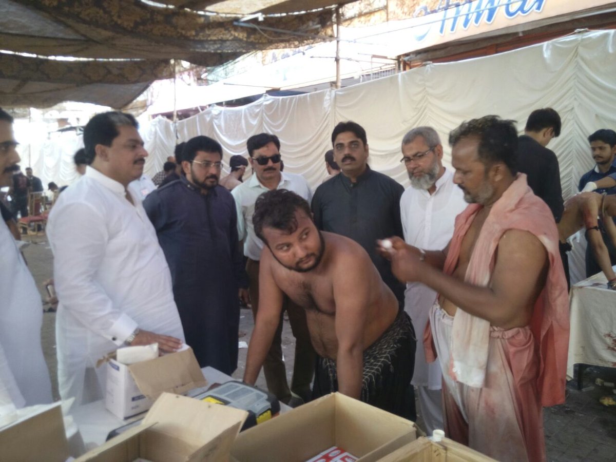 MQMHyd's tweet photo. حیدرآباد ڈسٹرکٹ ایم کیو ایم کی جانب سے عزاداران حسین کی طبعی امدادی کیمپ لگائے گیا 
#MqmHydZone @abidghouri3 @SyedWaseemMNA https://t.co/bDPVDSxNIv