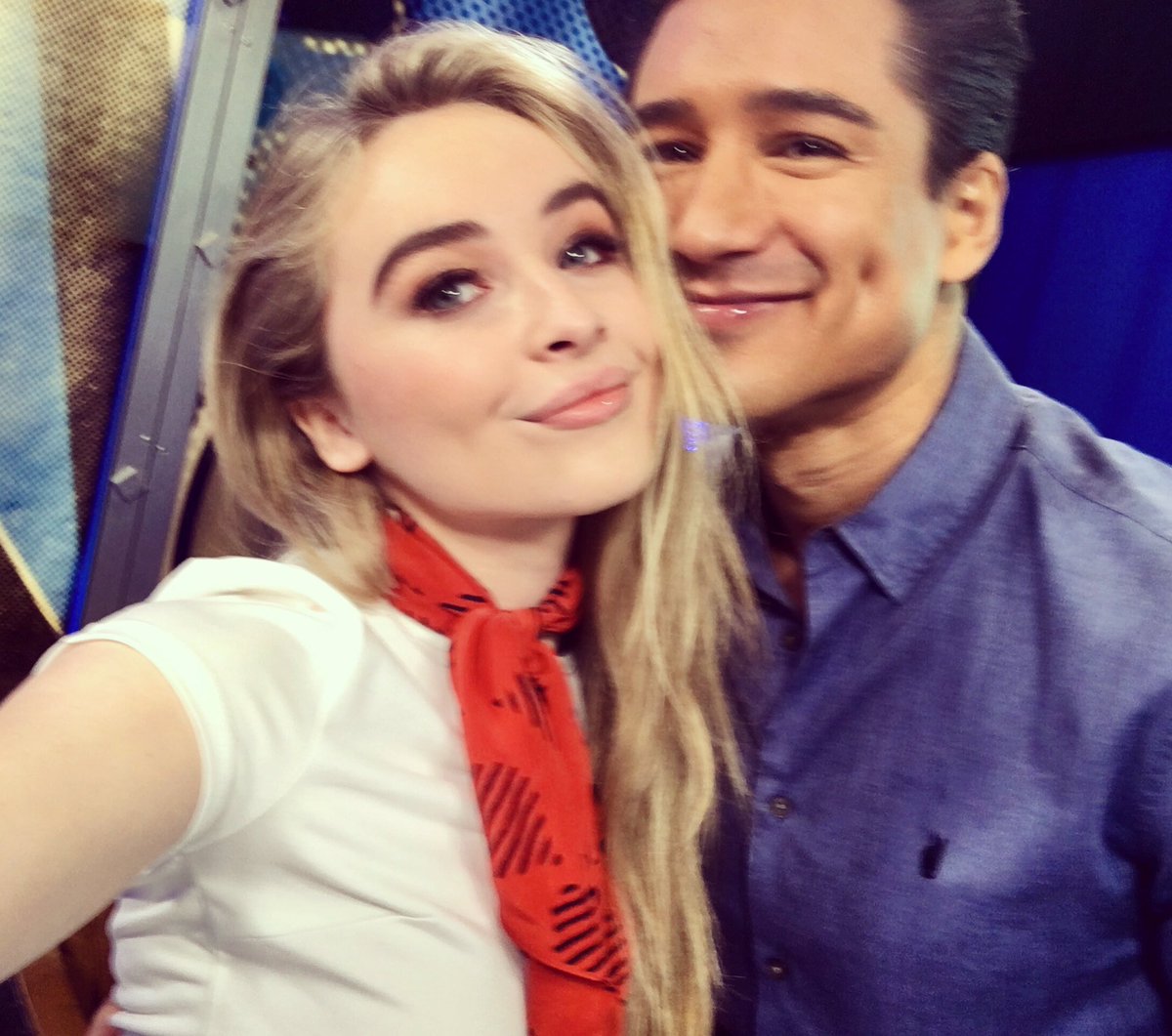 Totally figured out my Halloween costume thanks to the super cool <a href="/SabrinaAnnLynn/">Sabrina Carpenter</a>...
<a href="/OnWithMario/">ON With Mario Lopez</a>