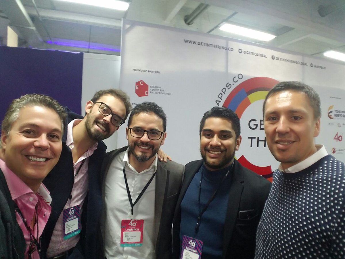 FicoRestrepoC's tweet image. Hoy en el primer día de la cumbre Colombia 4.0 y el Business Day con la actividad &quot;Get In The Ring&quot; #Col40