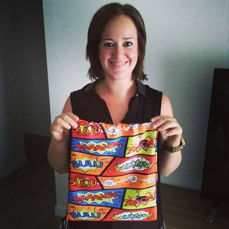 sulubans's tweet photo. Nuestra amiga @clm86 con su mochila cómic boom ideal para regalar a tu niños!! Ya en https://t.co/I5gsLJf486 
20% OFF CÓDIGO:BAG20 https://t.co/F6Byk3XcN5