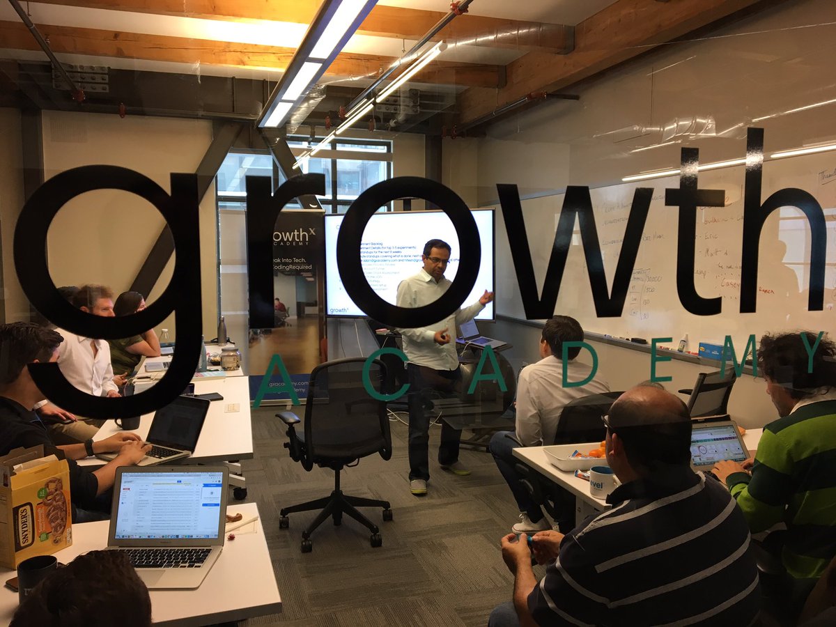 adamwaldsf's tweet photo. GxA Growth instructor Hitesh Parashar shares some Growth Hacking fundamentals with @GXAcademy #StartUpHellpWeek attendees! #NoCodingRequired https://t.co/NQvVdjFpXJ