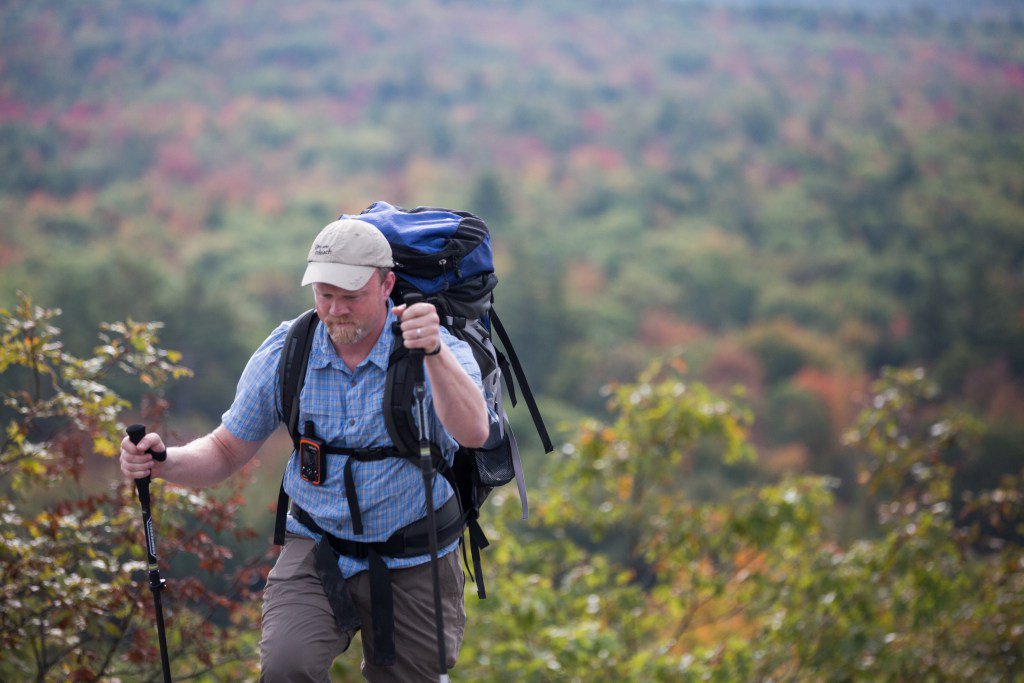 5 Tips for Fall Hiking blog.delorme.com/2016/10/12/5-t…