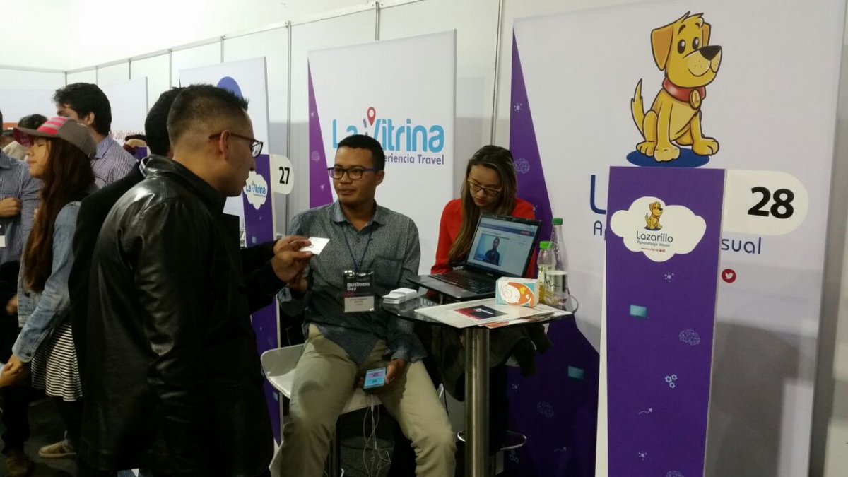 MacondoLab's tweet photo. Hoy en @Col4punto0 con nuestros emprendedores, cada día se avanza más y se logran más acuerdos @Ministerio_TIC @AppsCo https://t.co/G4tNP008FB