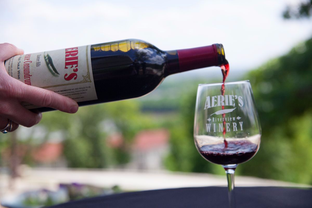 aerieswinery's tweet photo. We hear through the grapevine that you've had a tough week. Relax on our terrace with a glass of your favorite. https://t.co/mYwVgnmvR5