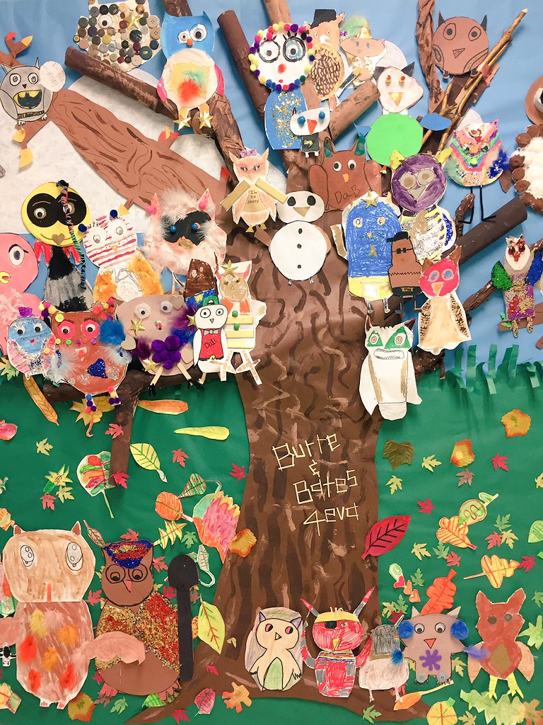 msmoore_art's tweet photo. #PickElem #halldisplay #4thgrade #designchallenge #mixedmedia #owls #createmooreart https://t.co/sqDXRG84X2