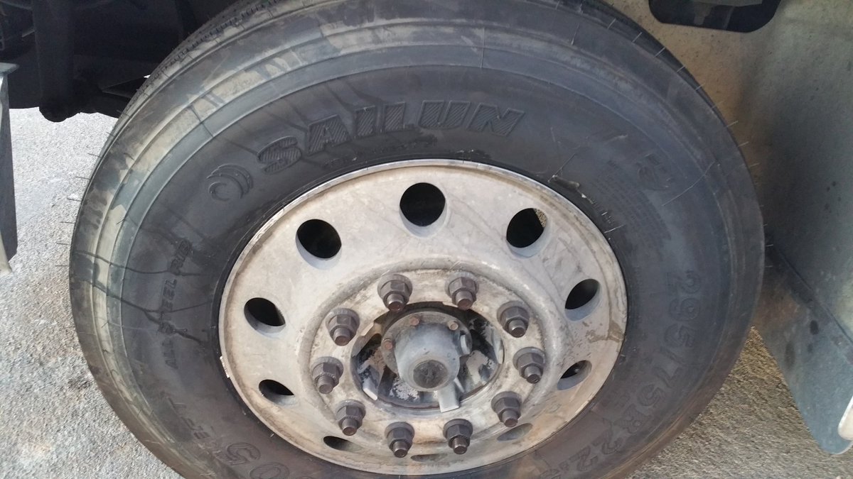 ALTireAuto's tweet image. Long haul steering tires from @SailunTires ready for the road. #altires #$40down