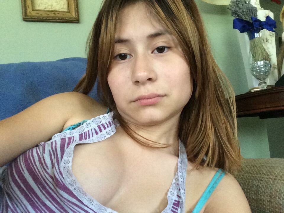 Looking Beautiful only for @Lucaxthebadass and my boobs are sticking out of my shirt! 😉😉😉😉😉😉😉😉😉😉